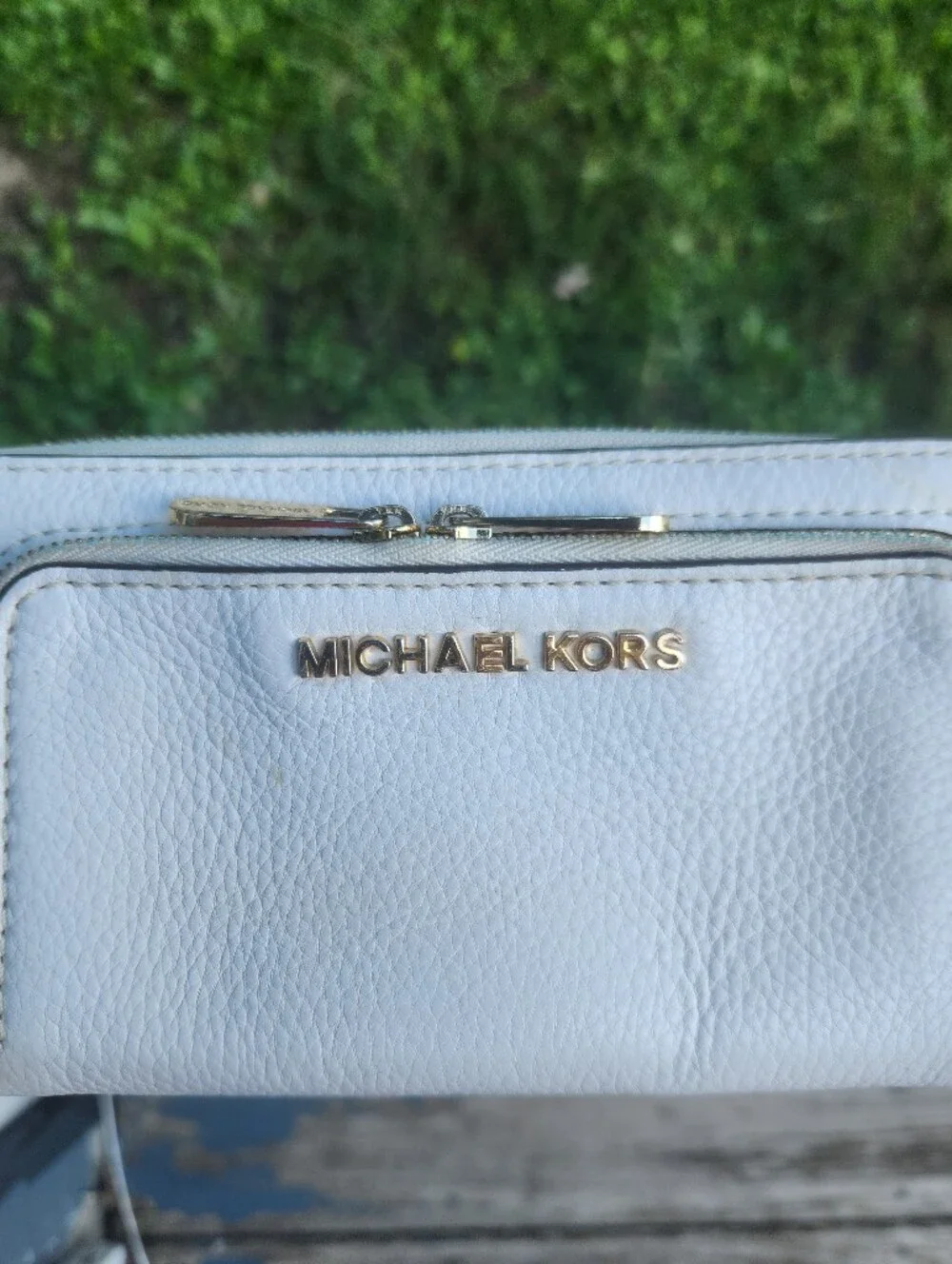Michael Kors Double Pocket Zip Around Long Wallet EUC